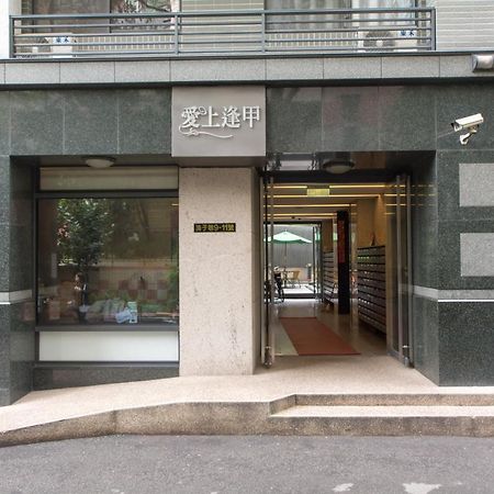 Fengjia Qing Su Homestay Taichung Exterior foto